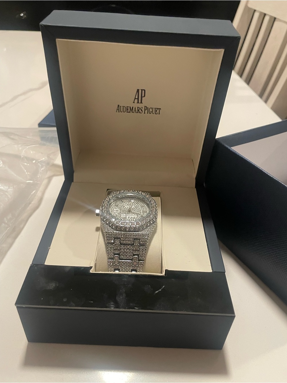 Audemars Piguet Silver miosonite Pavé Men’s Bracelet Watch